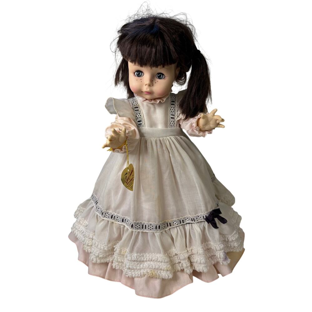 Effanbee 1983 Suzie Sunshine Doll 19" Pigtails Freckles Original Tag